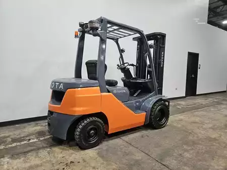 Propane Forklifts 2020  Toyota 8FDU25 (4)