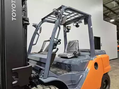 Diesel Forklifts 2018  Toyota 8FD50U (9)