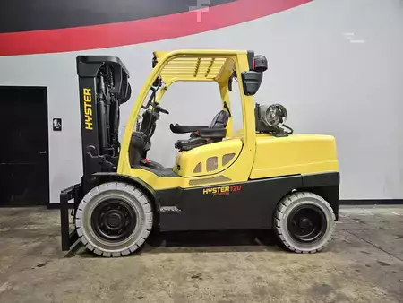Montacargas GLP 2020  Hyster H120FT (1)