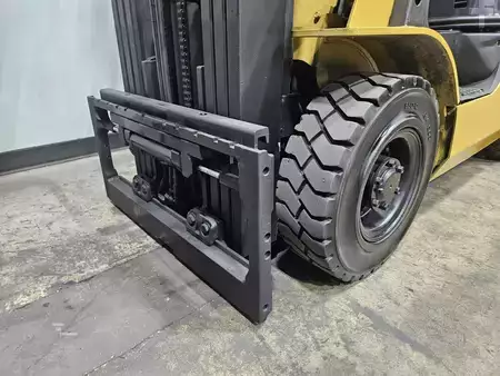 Propane Forklifts 2014  CAT Lift Trucks 2P3000 (16)