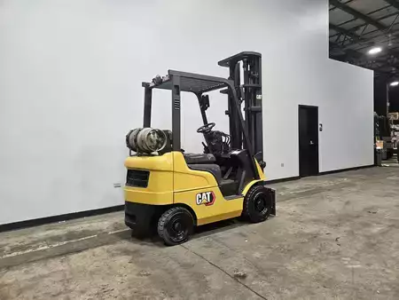 Propane Forklifts 2014  CAT Lift Trucks 2P3000 (4)