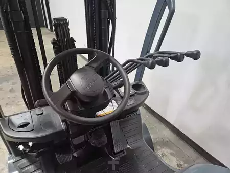 Propane Forklifts 2014  Toyota 8FGCU25 (13)