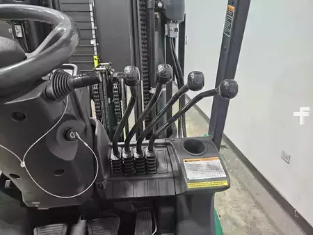 Propane Forklifts 2019  Mitsubishi FGC25N (13)