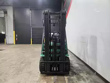 Propane Forklifts 2019  Mitsubishi FGC25N (7)