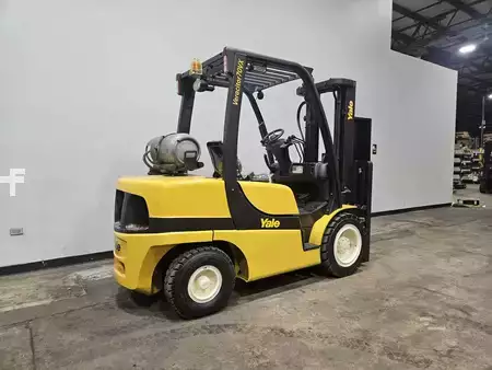 Montacargas diésel 2020  Yale GLP070VX (4)