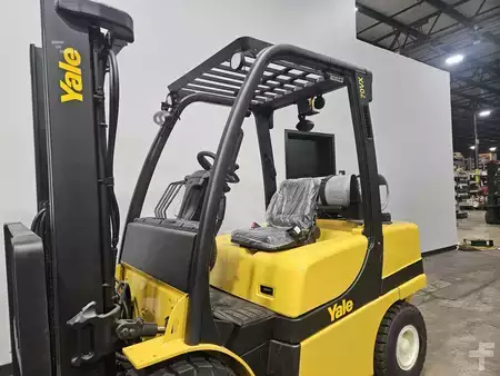 Montacargas diésel 2020  Yale GLP070VX (9)