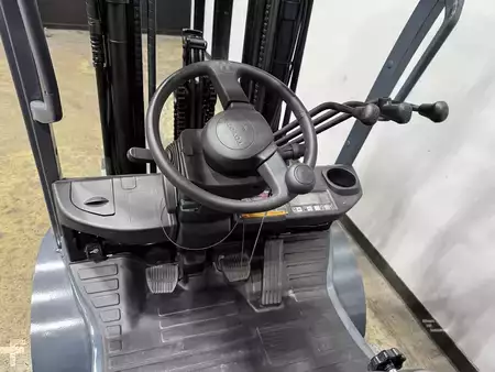Diesel Forklifts 2021  Toyota 8FDU25 (10)