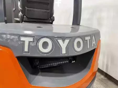 Diesel Forklifts 2021  Toyota 8FDU25 (15)