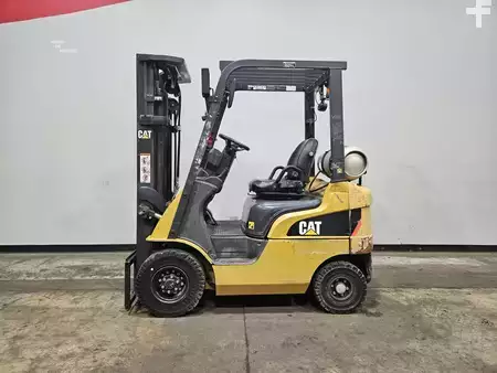 Montacargas GLP 2016  CAT Lift Trucks GP15N (1)