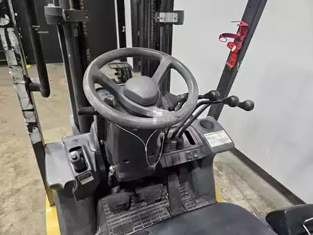Montacargas GLP 2016  CAT Lift Trucks GP15N (12)
