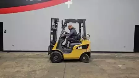 Montacargas GLP 2016  CAT Lift Trucks GP15N (19)