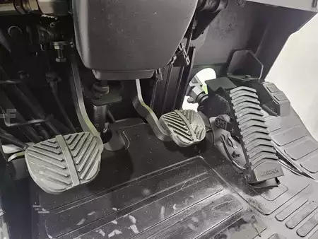 Diesel Forklifts 2022  Viper FD30 (12)