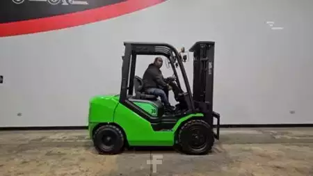 Diesel Forklifts 2022  Viper FD30 (21)