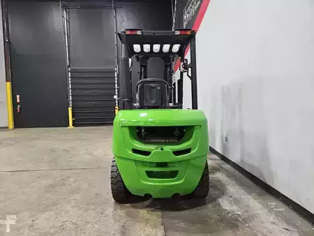 Diesel Forklifts 2022  Viper FD30 (3)