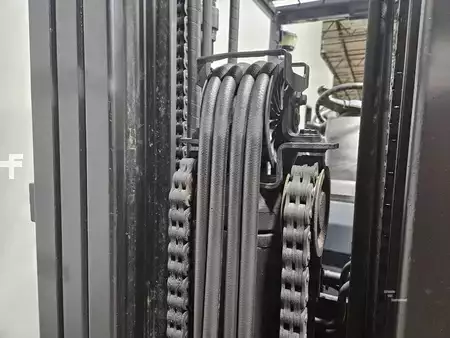 Diesel Forklifts 2018  Toyota 8FD40U (17)