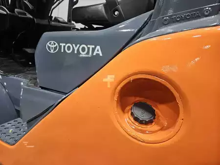 Diesel Forklifts 2018  Toyota 8FD40U (20)