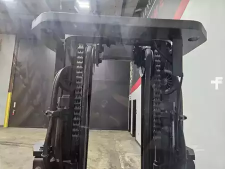 Diesel Forklifts 2019  Toyota 8FD40U (15)