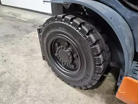 Diesel Forklifts 2019  Toyota 8FD40U (17)
