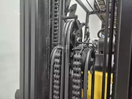 Propane Forklifts 2020  CAT Lift Trucks GP35N (17)