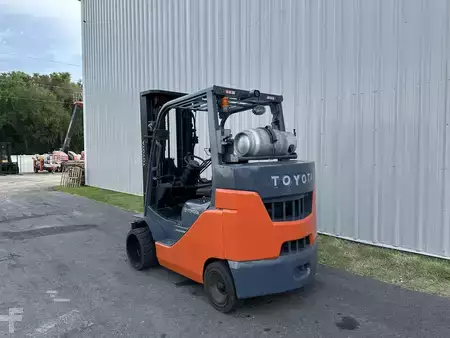 Montacargas GLP 2019  Toyota 8FGC45U-BCS (2)