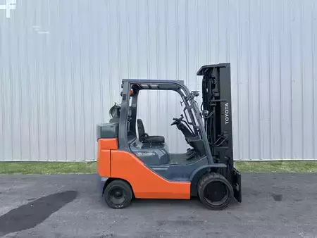 Montacargas GLP 2019  Toyota 8FGC45U-BCS (5)