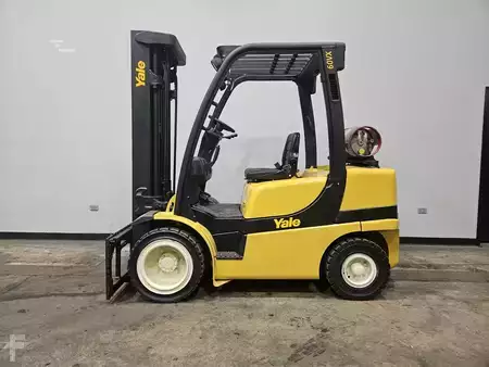 Montacargas GLP 2016  Yale GLP060VX (1)