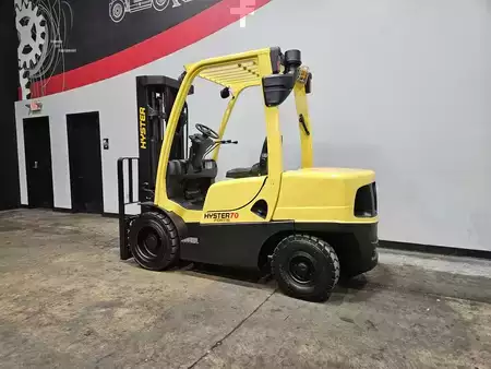 Montacargas diésel 2016  Hyster H70FT (2)