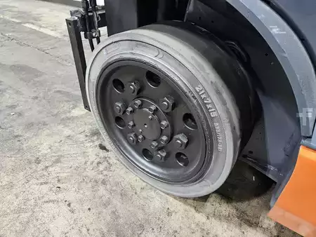 Propane Forklifts 2017  Toyota 8FGCU25 (18)