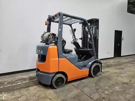 Propane Forklifts 2017  Toyota 8FGCU25 (4)