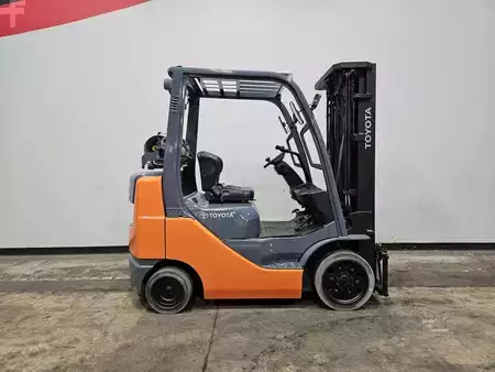 Propane Forklifts 2017  Toyota 8FGCU25 (5)