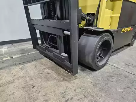 Montacargas Eléctrico (4 ruedas) 2021  Hyster E100XN (18)