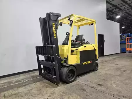 Montacargas Eléctrico (4 ruedas) 2021  Hyster E100XN (8)