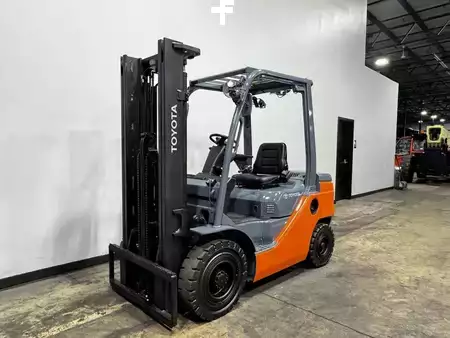 Diesel Forklifts 2020  Toyota 8FDU25 (6)