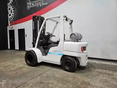 Propane Forklifts 2019  Unicarriers PF70 (2)