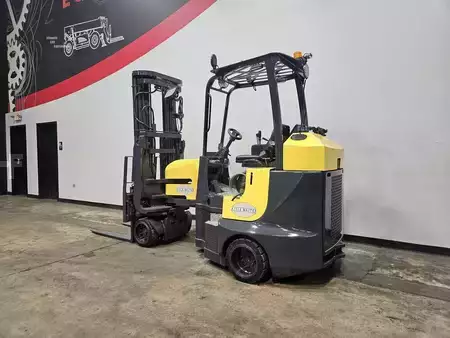Turret Truck 2018  Aisle Master 44S (1)