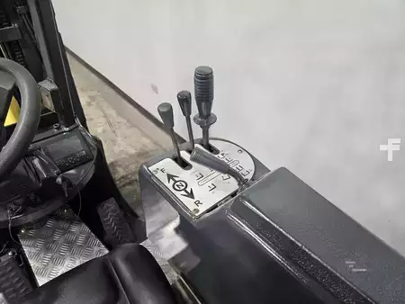 Turret Truck 2018  Aisle Master 44S (11)