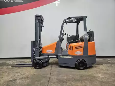 Turret Truck 2015  Aisle Master 44S (1)