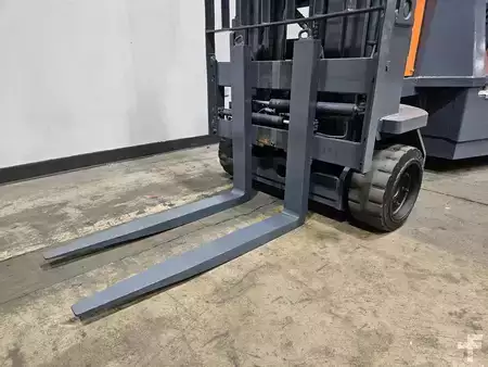 Turret Truck 2015  Aisle Master 44S (17)