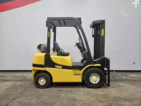 Propane Forklifts 2020  Yale GLP050MX (5)