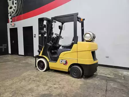 Propane Forklifts 2022  CAT Lift Trucks 2C6000 (2)