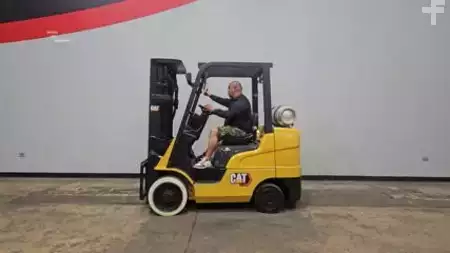 Propane Forklifts 2022  CAT Lift Trucks 2C6000 (24)