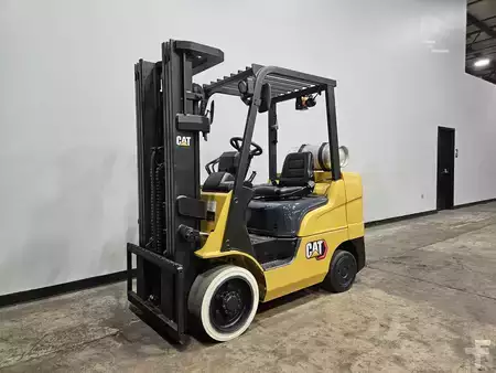 Propane Forklifts 2022  CAT Lift Trucks 2C6000 (8)