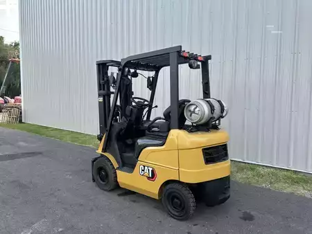 Propane Forklifts 2021  CAT Lift Trucks GP15N (2)