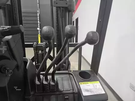 Propane Forklifts 2021  CAT Lift Trucks GP15N (15)