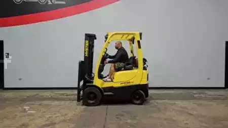 Propane Forklifts 2020  Hyster H30FT (23)