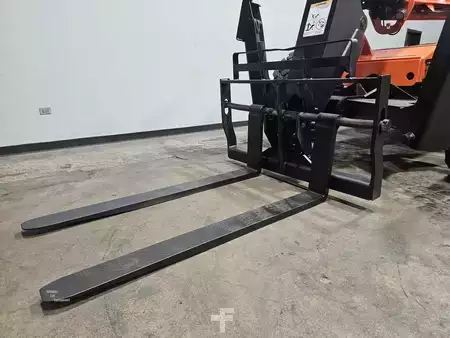 Telehandler Fixed 2017  SkyTrak 10054 (14)