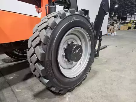 Telehandler Fixed 2017  SkyTrak 10054 (15)