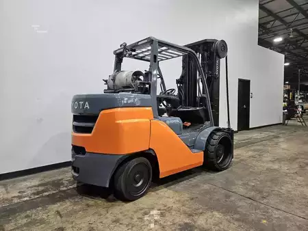 Propane Forklifts 2020  Toyota 8FGC70U (4)