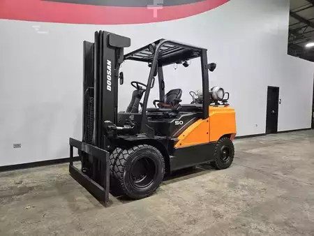 Propane Forklifts 2022  Doosan G50C-7 (8)