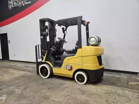 Propane Forklifts 2017  CAT Lift Trucks 2C6000 (2)